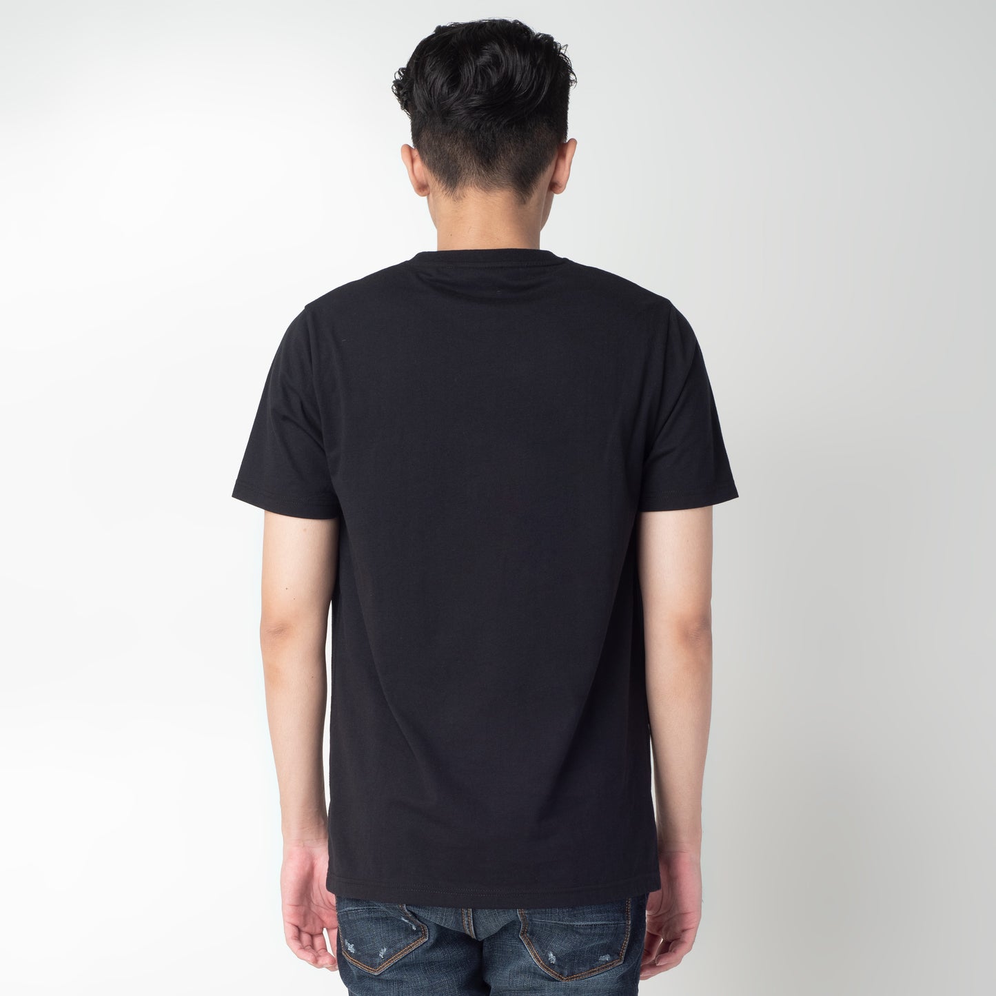 Benhill Kaos Grafis Embro Gradasi Hitam 331-35268