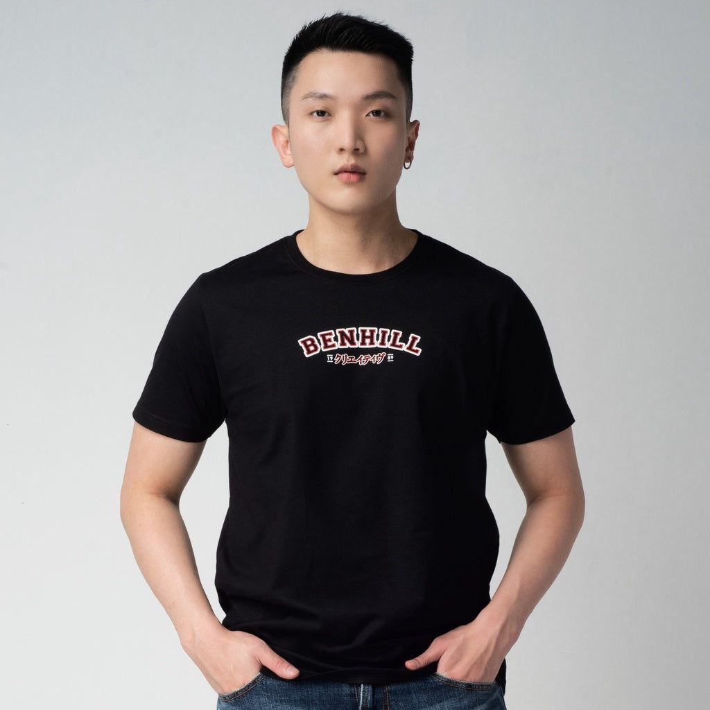 Benhill Kaos Grafis Katun 30s Combed Lengan Pendek Black 316-55268