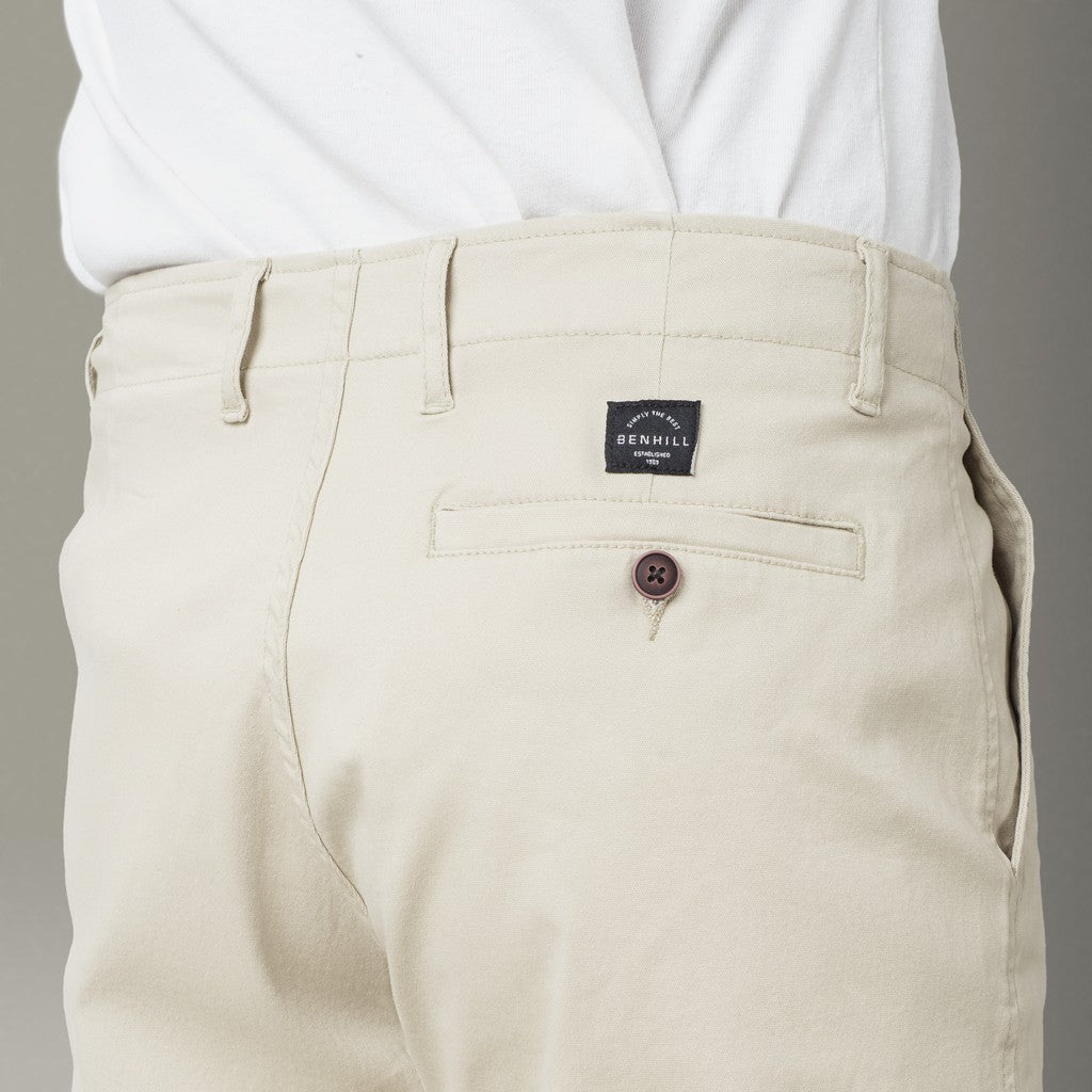 Benhill Celana Pendek Chino Bermuda Katun Stretch Beige 116-32967