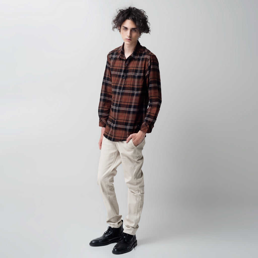 Benhill Kemeja Pria Flannel Lengan Panjang Kotak Coklat 28184-11533