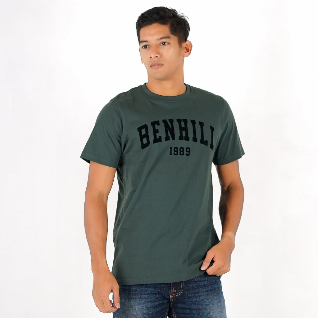 Benhill T-Shirt Pria Grafis Katun 30s Combed Pendek 3 Warna (Brown A86,Mint green A88,Hjiau botol A90)