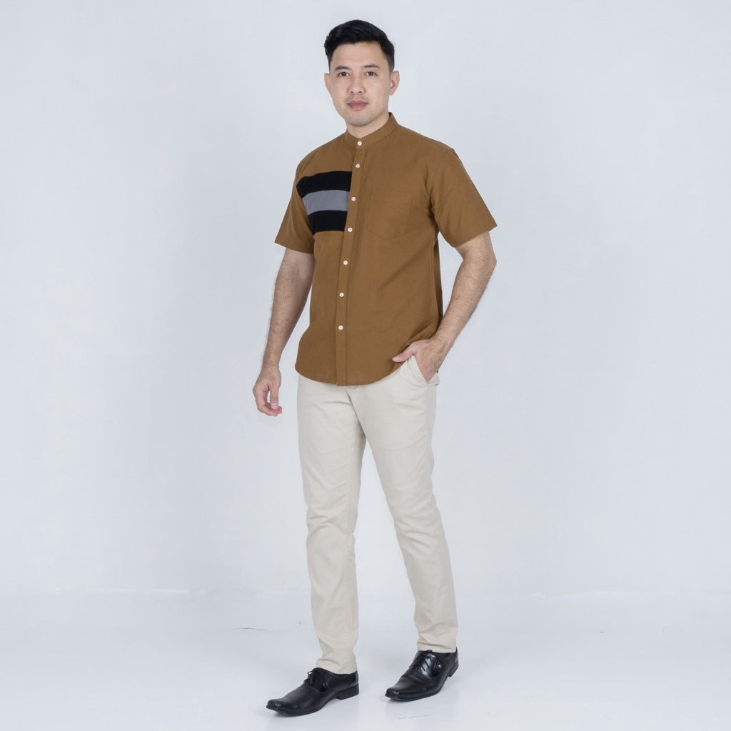 Benhill Kemeja Koko Pria Linen Combination Pendek Coklat tua  50384-51166-165