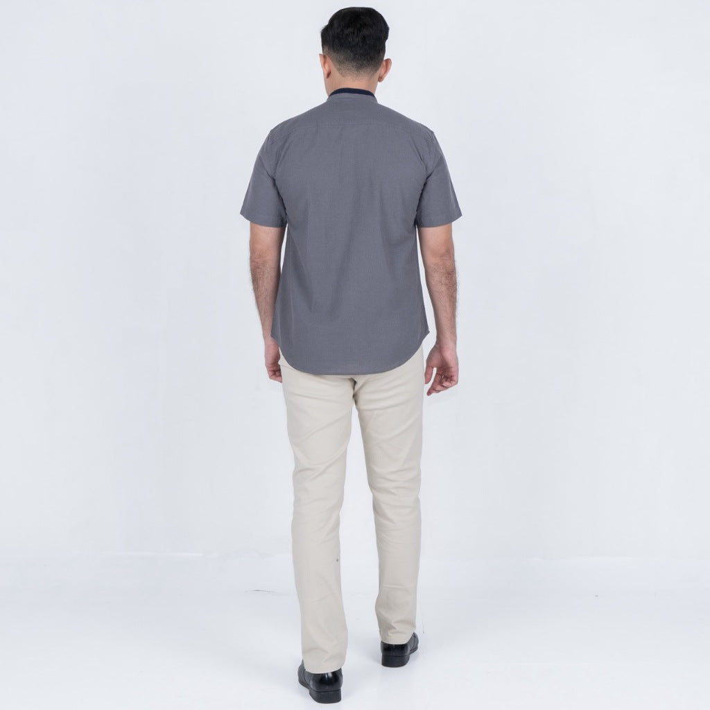 Benhill Kemeja Koko Pria Linen Combination Pendek Dark Grey 50390-51166-166