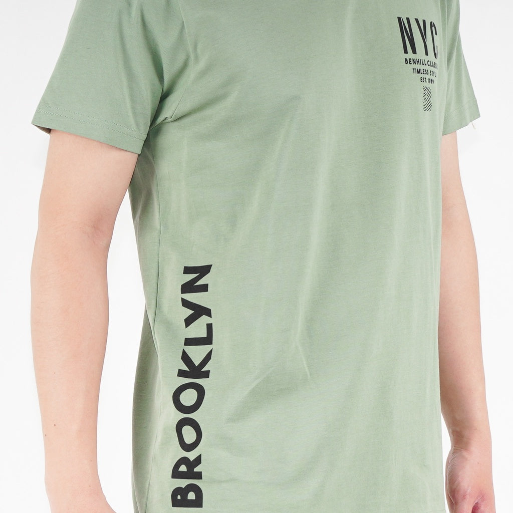Benhill T-shirt Pria Grafis Katun 30s Combed Pendek Sage Green A433-434