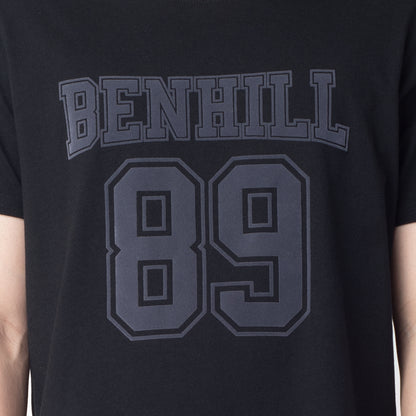 Benhill Kaos Grafis Katun 30s Combed Lengan Pendek Hitam 325-35268
