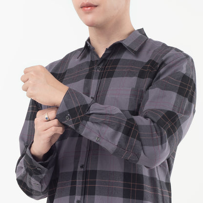 Benhill Kemeja Pria Flannel Lengan Panjang  Kotak Abu 25256-57-11633