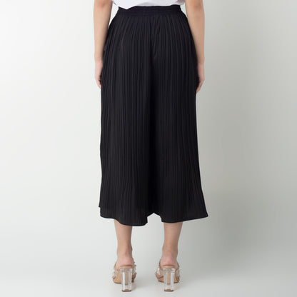 Benhill Celana Wanita "Yoana" Pants Pleated Cullotes Pinggang Karet Dengan Tali Pinggang Black 276-39290