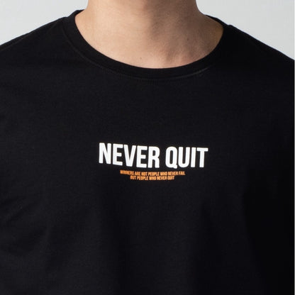 Benhill T-shirt Grafis Katun 30s Combed Panjang Black 303-55272-357-35272