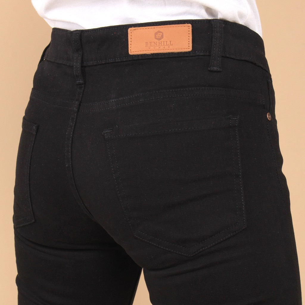 Benhill Celana Panjang Wanita Skinny Big Size Hitam 02202-30934
