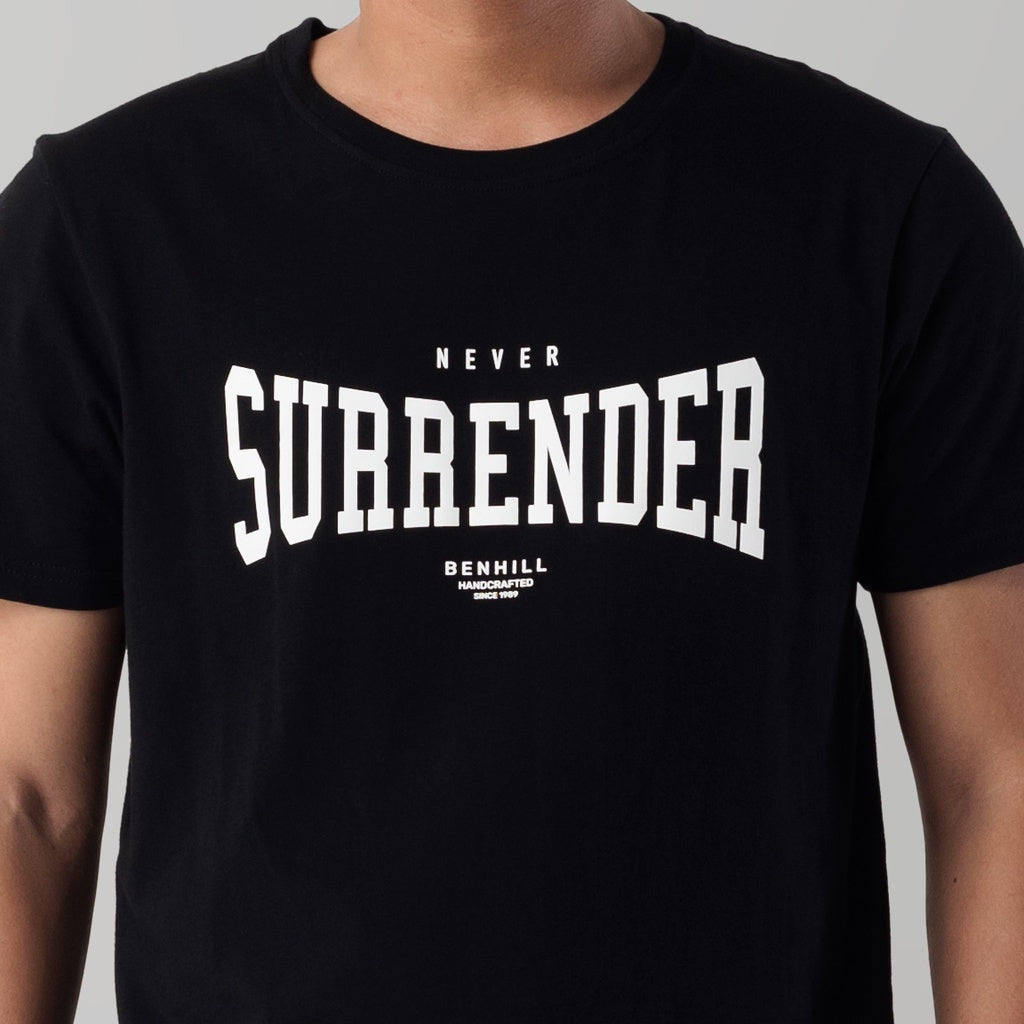 Benhill T-shirt Grafis Katun 30s Combed Lengan Pendek Hitam 392-39268