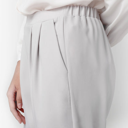 Benhill "Yeri" Celana Wanita Tapered Pinggang Karet Grey 255-39680