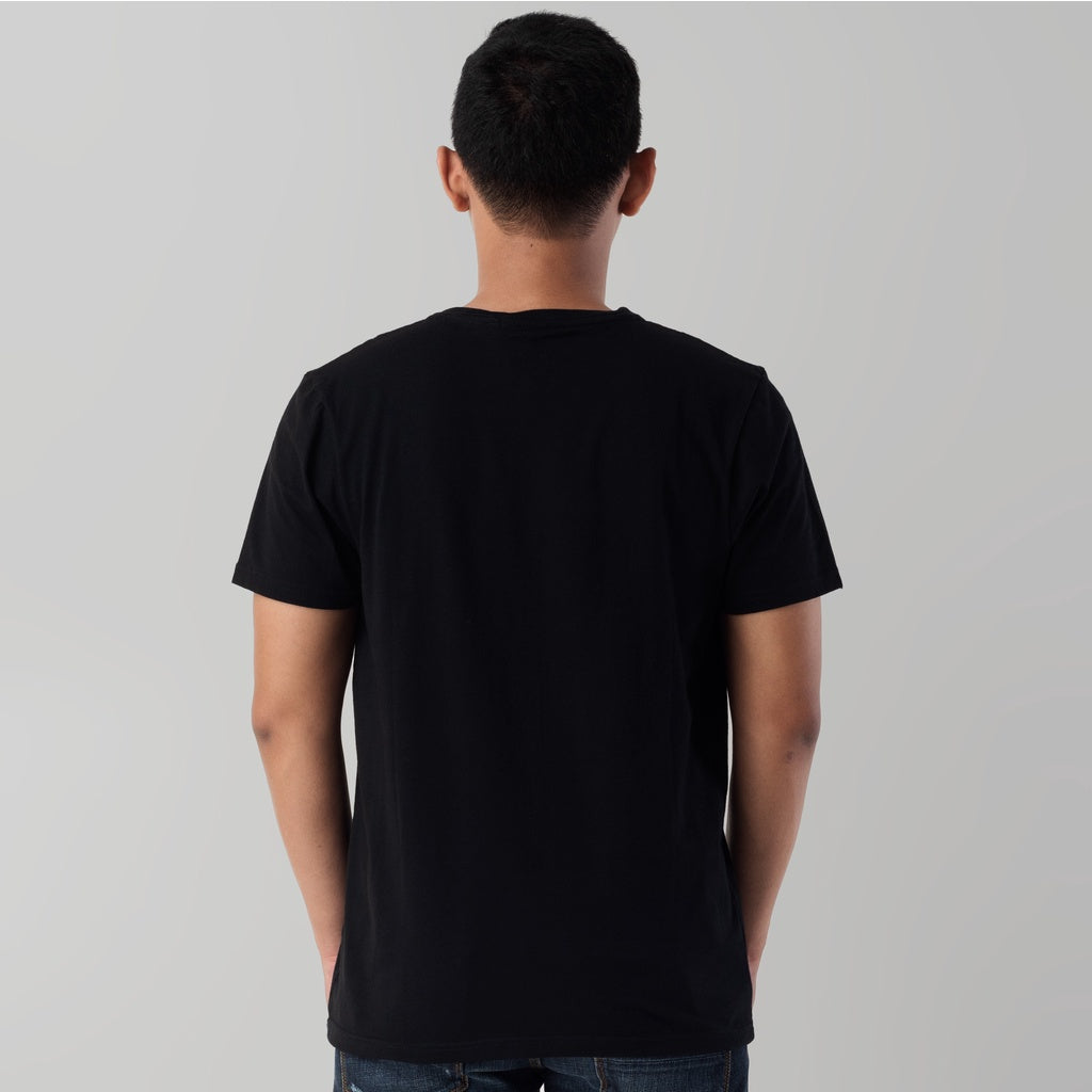 Benhill T-shirt Grafis Katun 30s Combed Lengan Pendek Hitam 392-39268