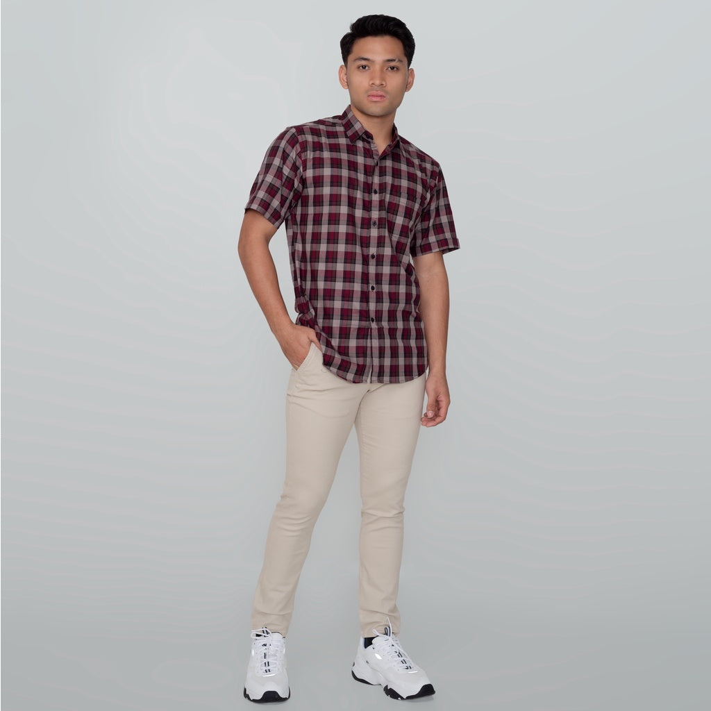 Benhill Kemeja Pria Herringbone Lengan Pendek Kotak Maroon 29455-41434
