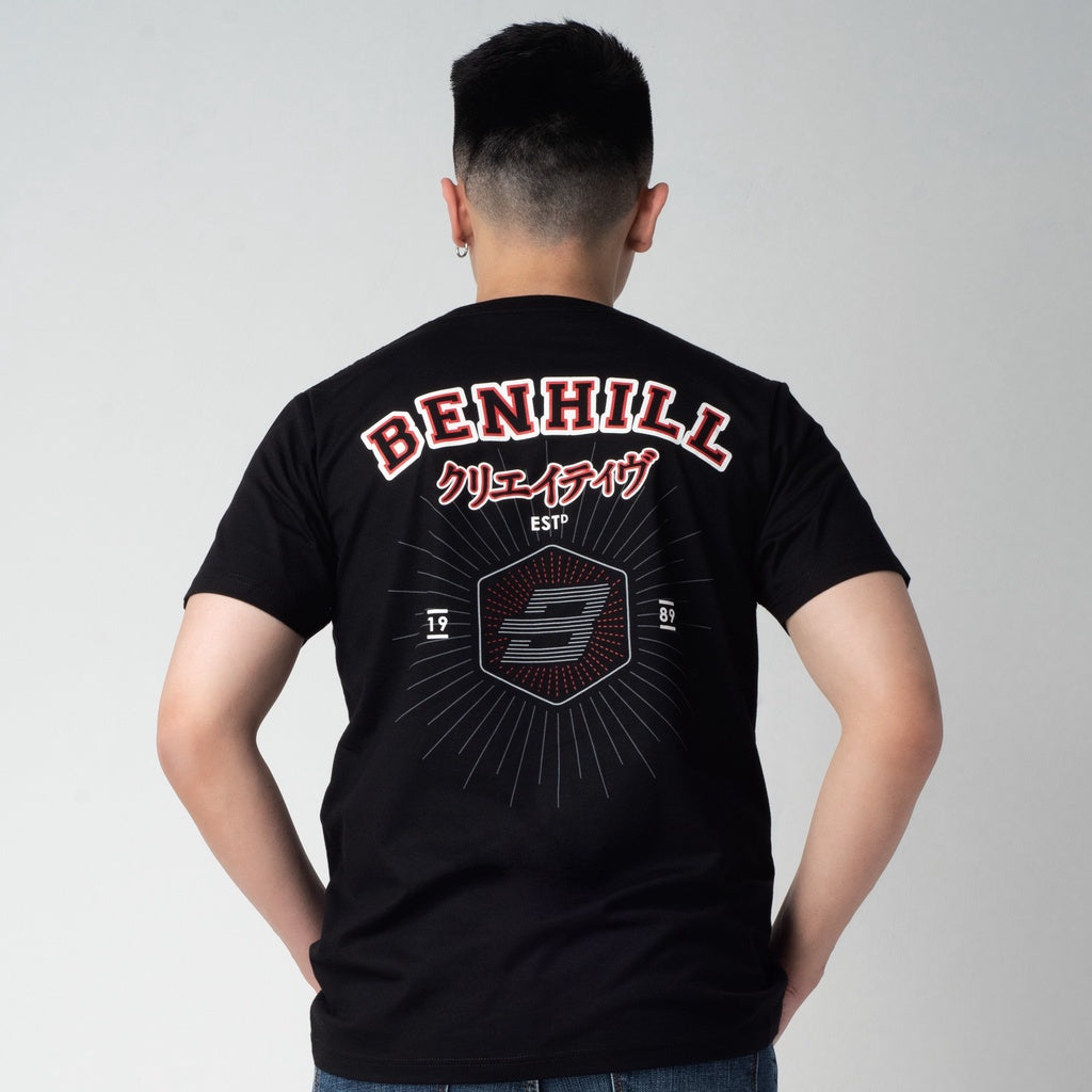 Benhill Kaos Grafis Katun 30s Combed Lengan Pendek Black 316-55268