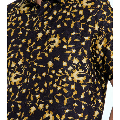 Benhill Kemeja Pria Batik Sutra Dobby Pendek Hitam dan Kuning Motif  25060