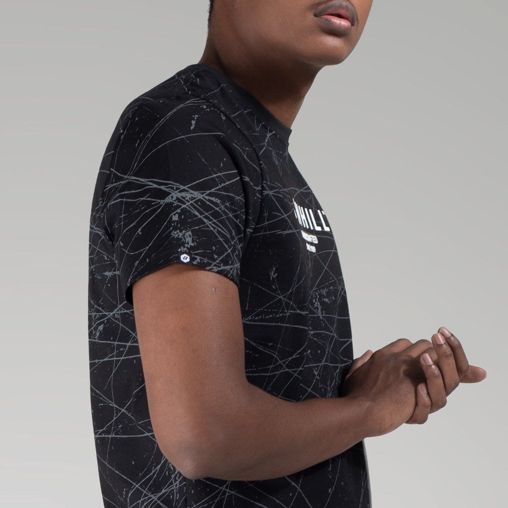 Benhill Kaos Grafis Full Print Hitam 448-39268