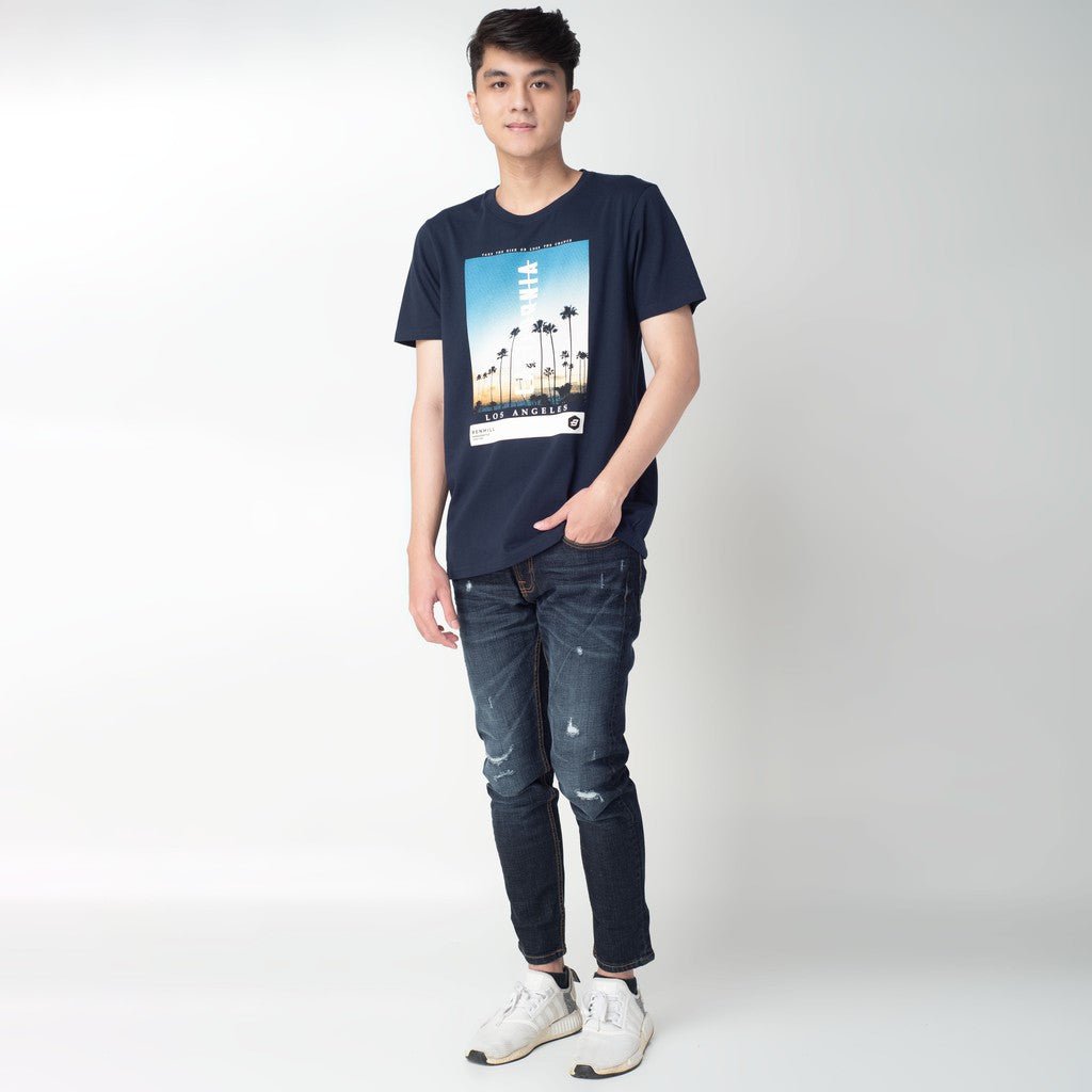 Benhill Kaos Grafis Katun 30s Combed Lengan Pendek Hitam 321-35368