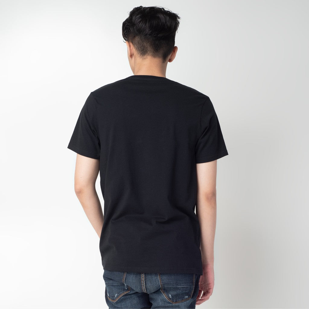 Benhill T-shirt Grafis Katun 30s Combed Lengan Pendek Hitam 321-358-35268