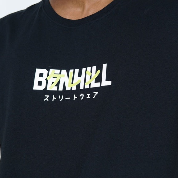Benhill Kaos Grafis Katun 30s Combed Lengan Pendek Warna Hitam 349-35268