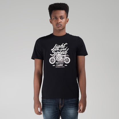 Benhill Kaos Grafis Katun 30s Combed Lengan Pendek Hitam 444-19268