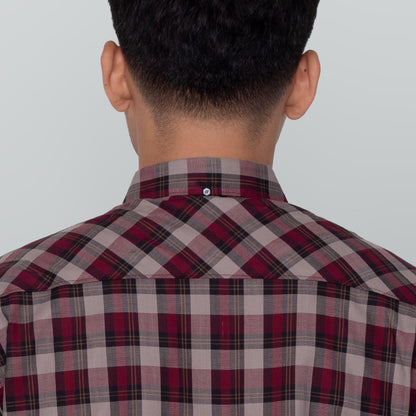 Benhill Kemeja Pria Herringbone Lengan Pendek Kotak Maroon 29455-41434