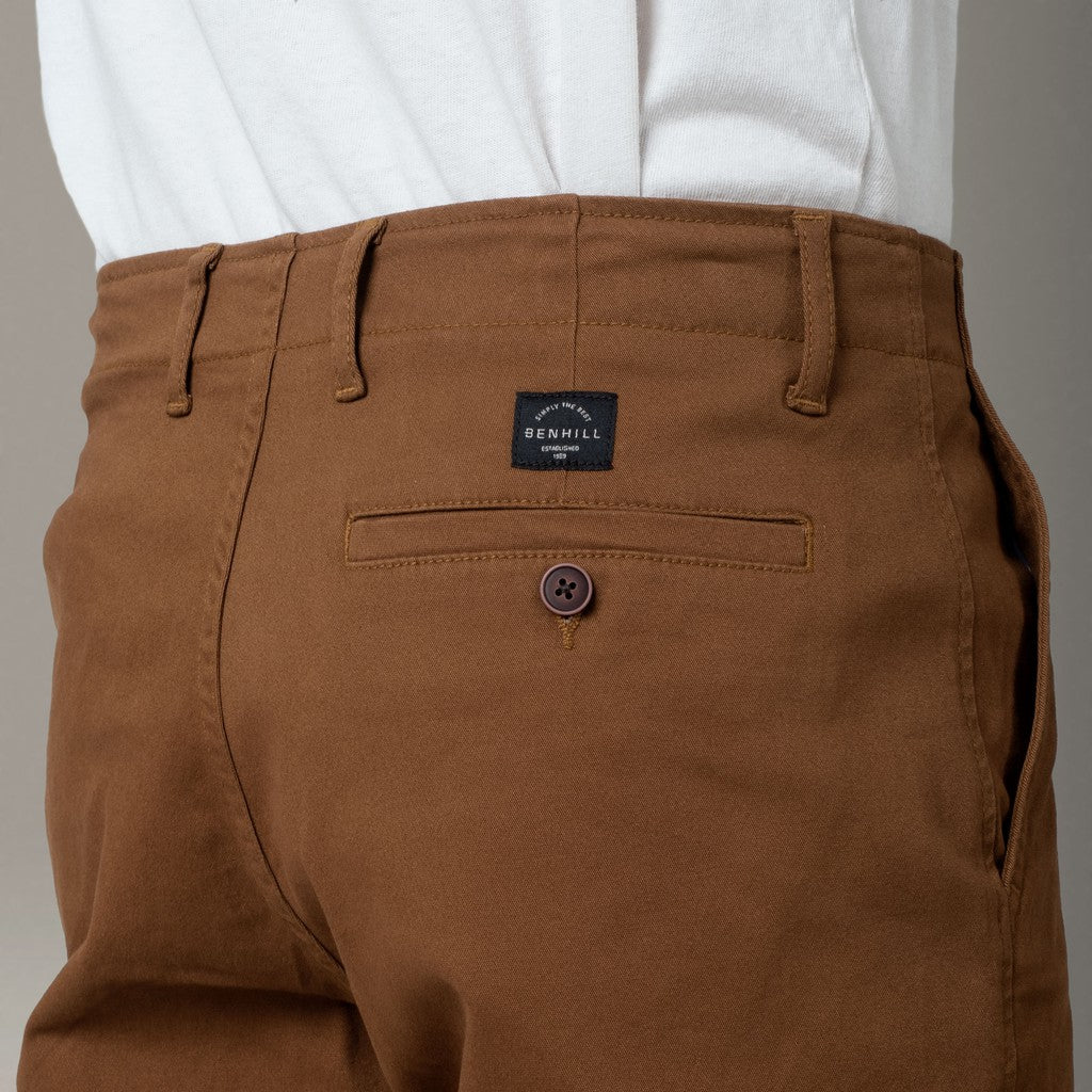 Benhill Celana Pendek Chino Bermuda Caramel Brown 120-32567