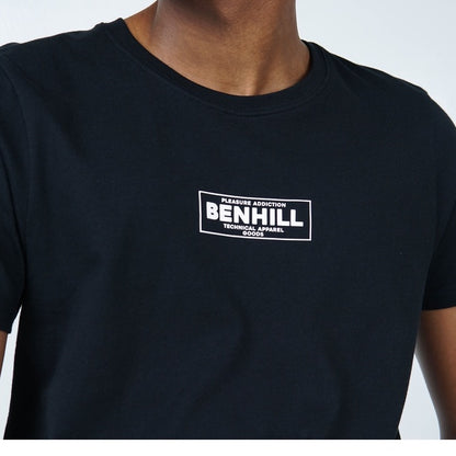 Benhill Kaos Grafis Katun 30s Combed Lengan Pendek Warna Hitam 350-35268
