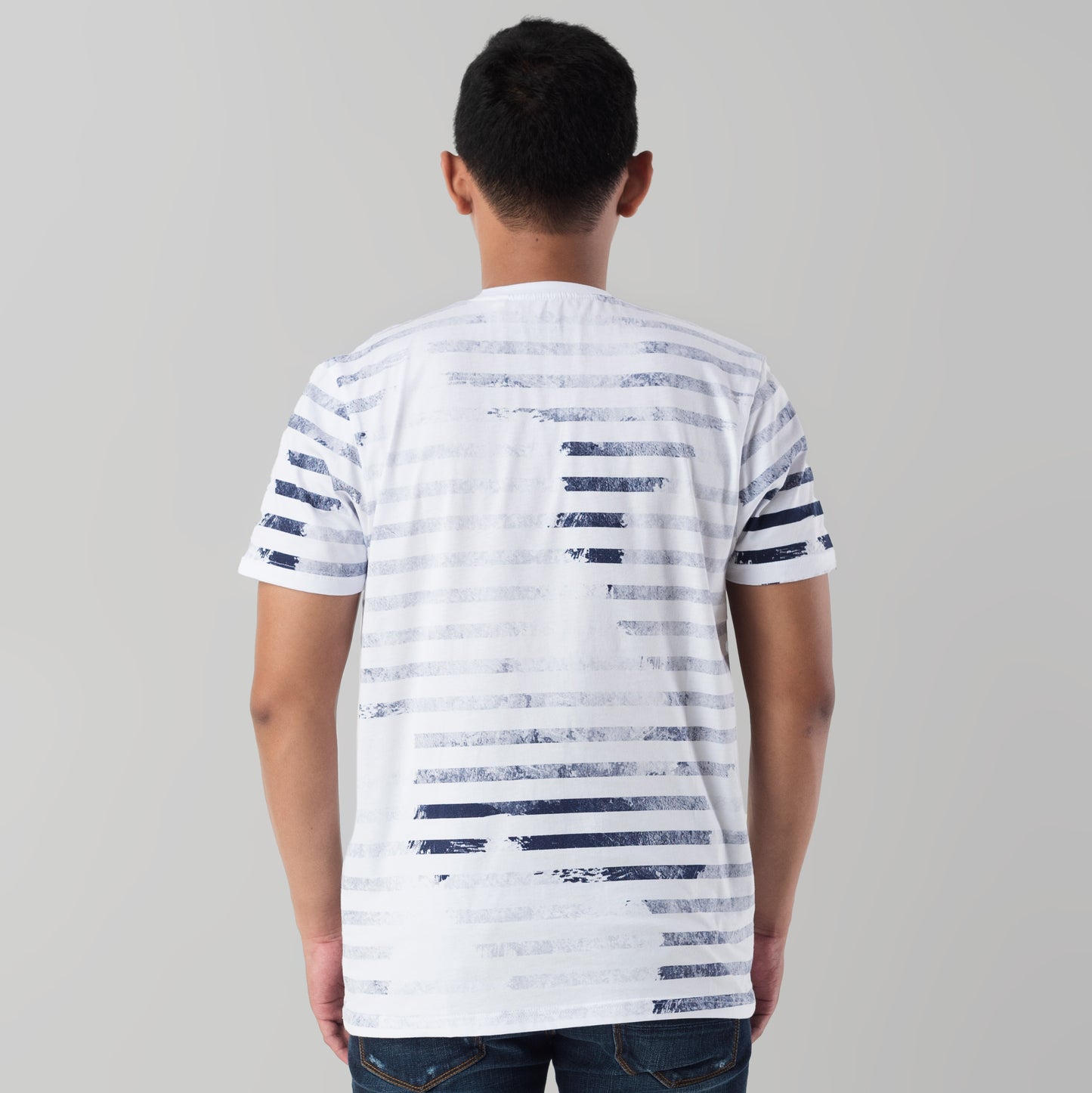 Benhill Kaos Grafis Full Print Katun 24s Combed Lengan Pendek Putih 389-59168