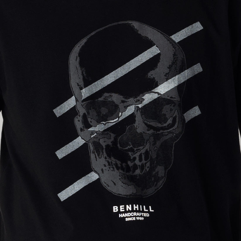 Benhill Kaos Grafis Katun 30s Combed Lengan Pendek Hitam 394-39268