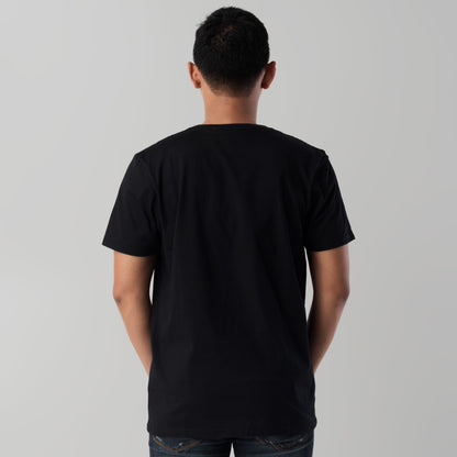 Benhill Kaos Grafis Katun 30s Combed Lengan Pendek Hitam 424-39268