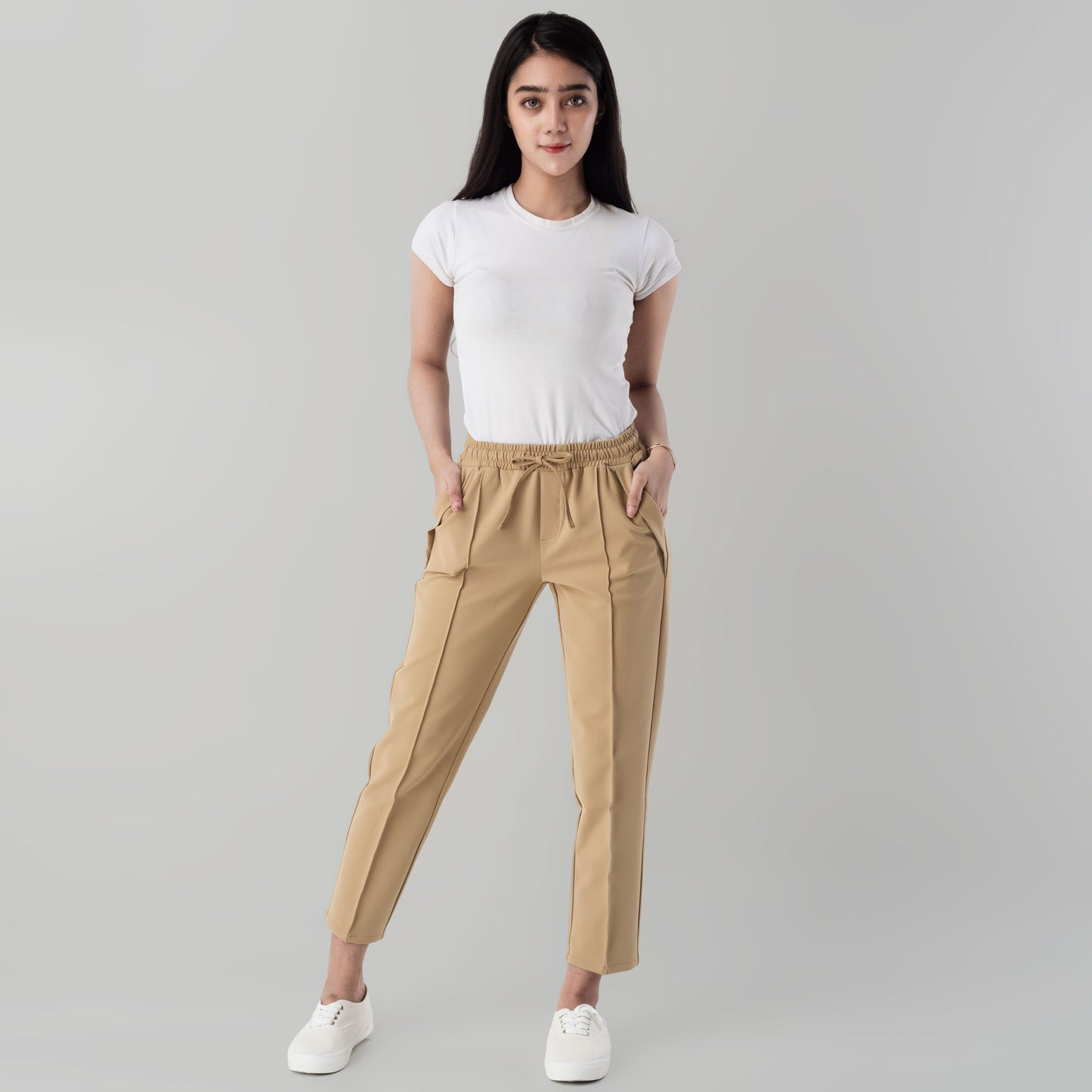 Benhill "Dalmi" Celana Casual Wanita Pinggang Karet Camel Brown 861-39T96