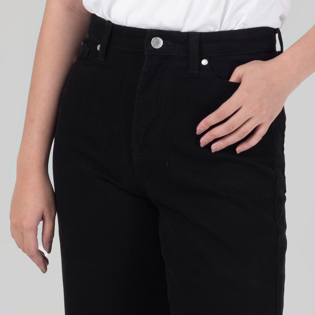 Celana Denim Wanita "Arin"  High Waist Loose Straight Pants Black A174