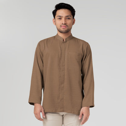 Benhill Kemeja Koko Pria "Tenun Sultan" Cotton Dobby Lengan Panjang Brown 29932-29933-36509