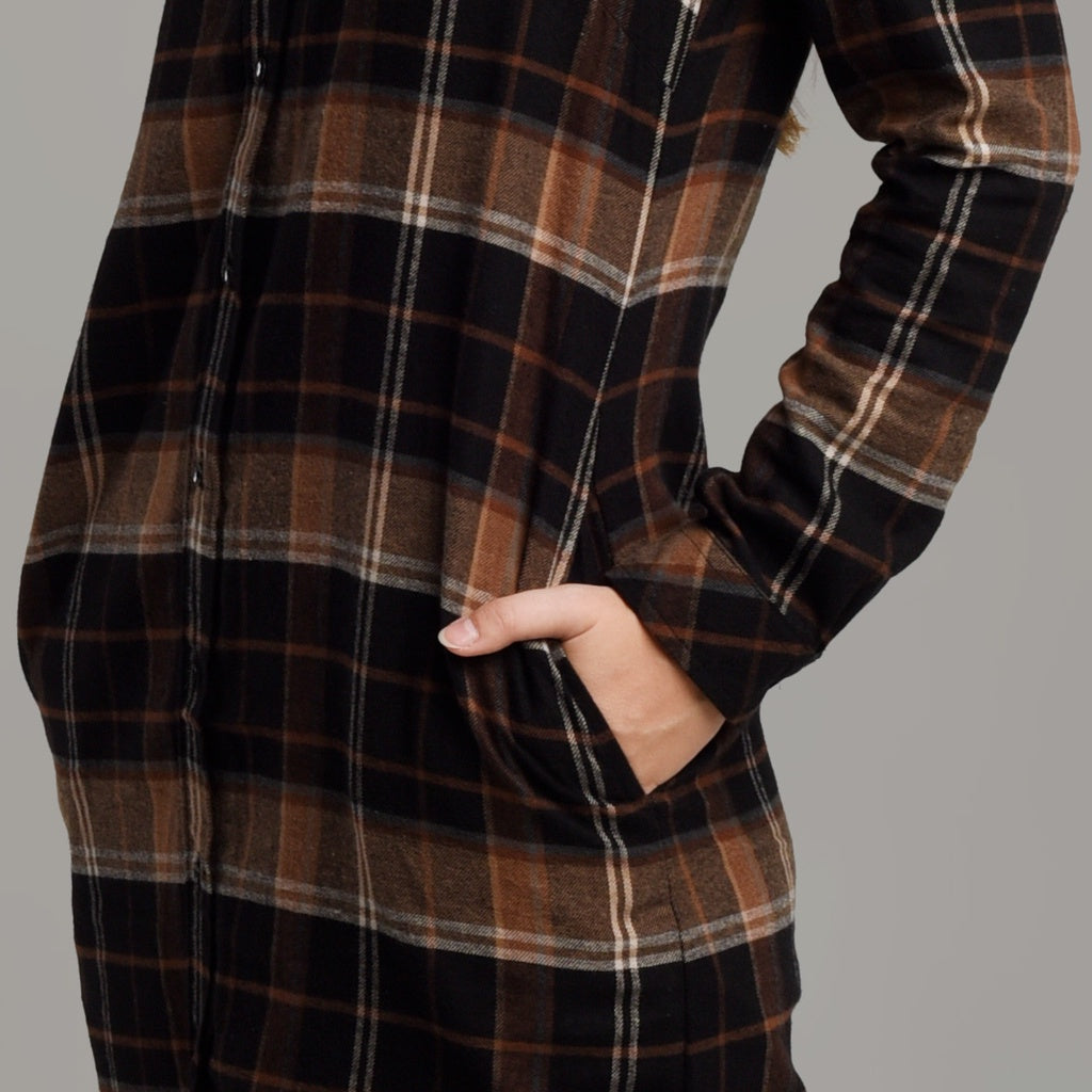 Benhill Kemeja Tunik Flannel Wanita Kotak Hitam 1210-11235