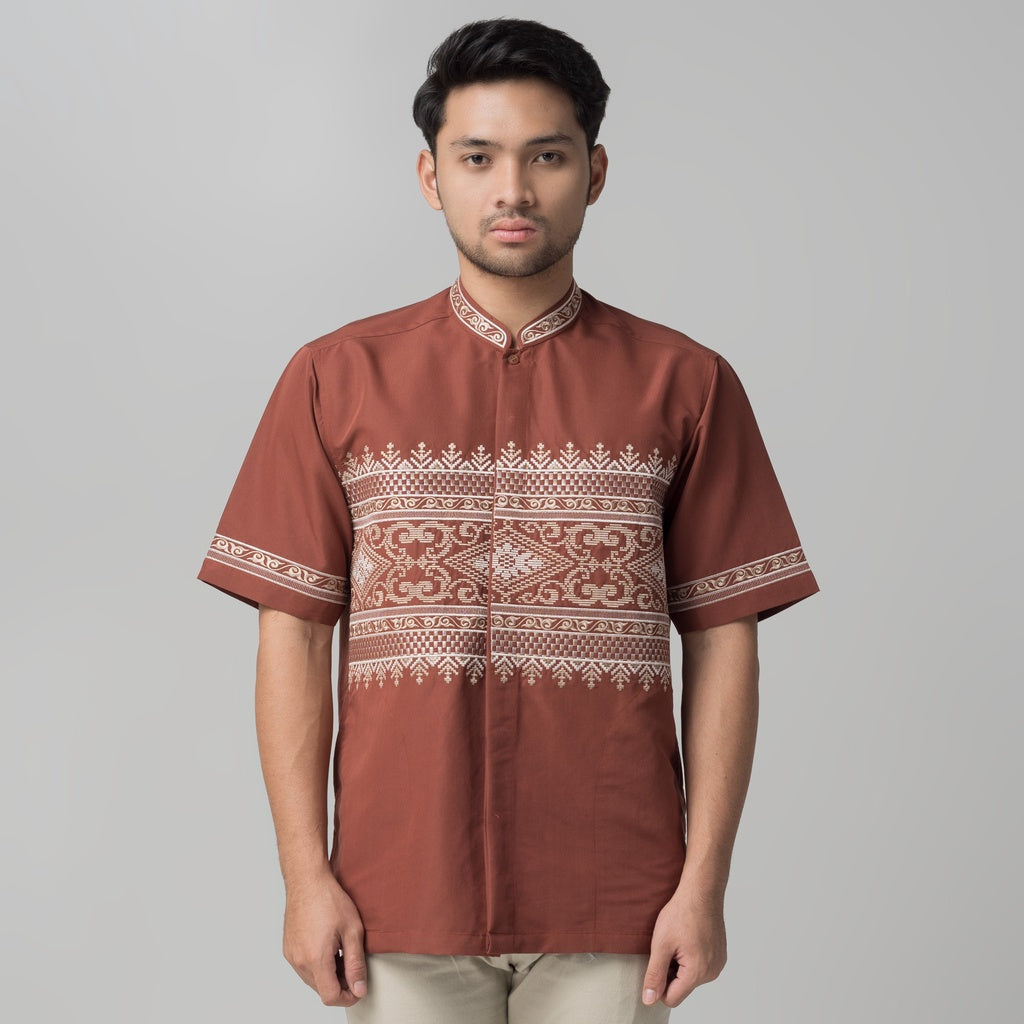 Benhill Taqwa Koko Bordir Pria Lengan Pendek Terracotta 2382-09-84-36408