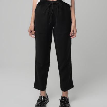 Benhill "Haru" Celana Wanita Tapered Pinggang Karet Black A146-A147-1920V