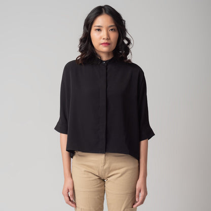 Benhill Kemeja Wanita " Sena" Tops Krah Shanghai Lengan 3/4 Black A102-2920M