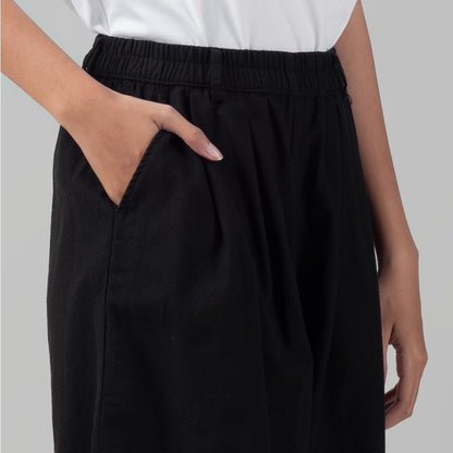 Benhill Celana Wanita Cullotes  Linen  Polos Pinggang Karet Black 937-16295