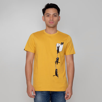 Benhill T-shirt Grafis Katun 30s Combed Lengan Pendek Kuning 494-495-29O68