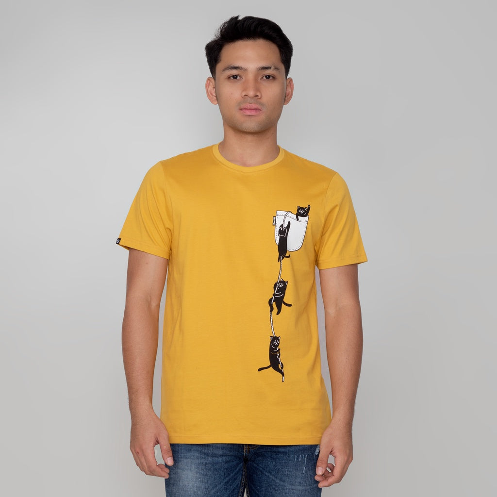 Benhill T-shirt Grafis Katun 30s Combed Lengan Pendek Kuning 494-495-29O68