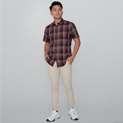 Benhill Kemeja Pria Herringbone Lengan Pendek Kotak Maroon 29439-11434