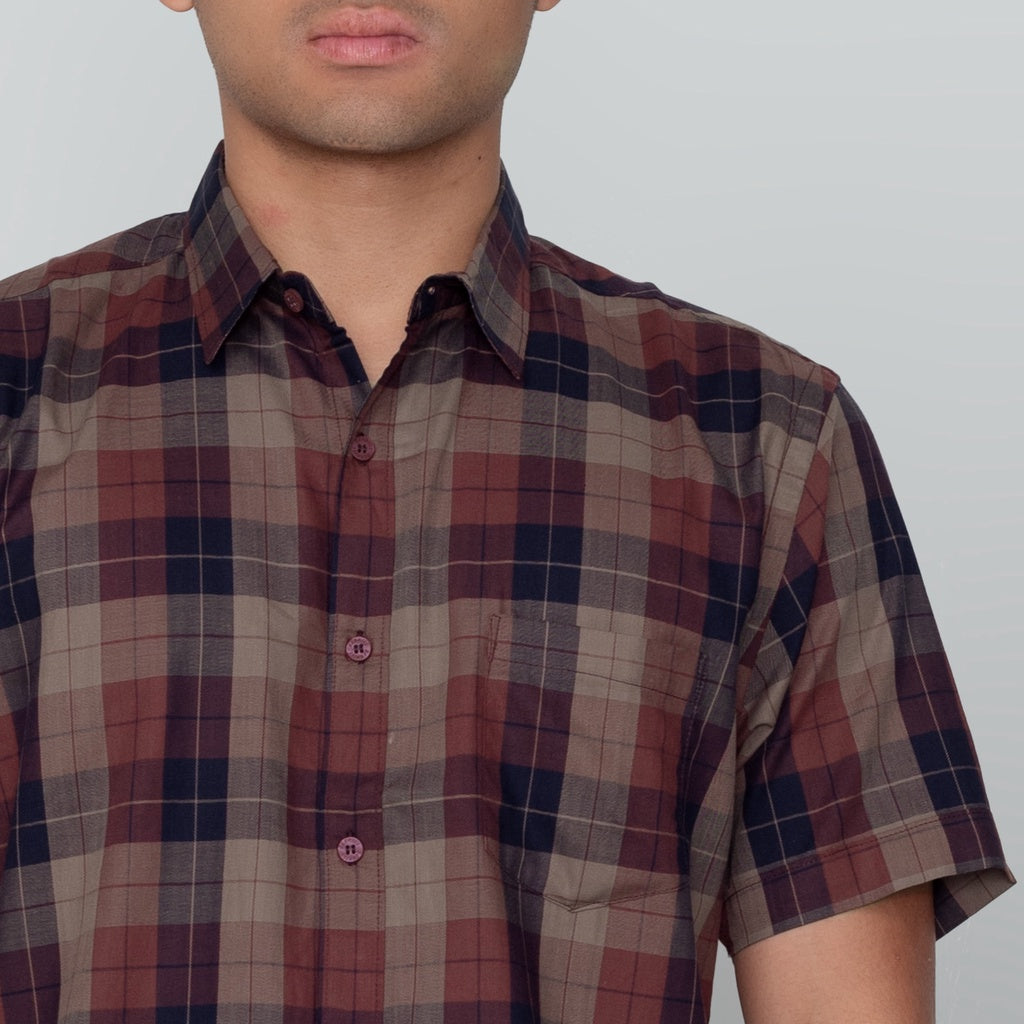 Benhill Kemeja Pria Herringbone Lengan Pendek Kotak Maroon 29439-11434