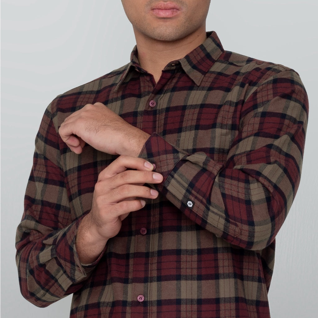 Benhill Kemeja Pria Flannel Lengan Panjang Kotak Maroon 29274-31F33