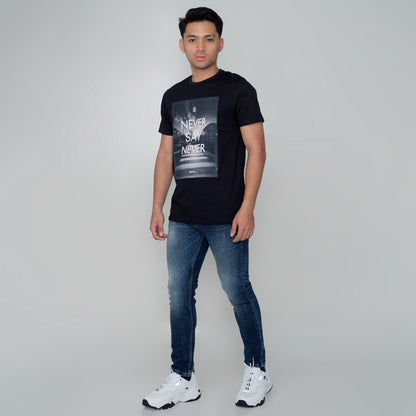 Benhill T-shirt New Logo Collection Katun 30s Combed Lengan Pendek Black 497-498-29268
