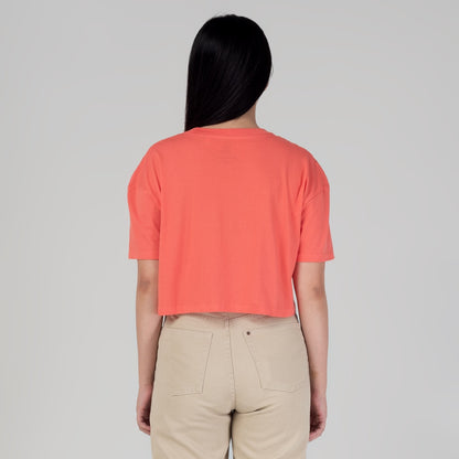 Benhill T-shirt  Crop Grafis Katun 30s Combed Lengan Pendek Pink Salmon 608-29486