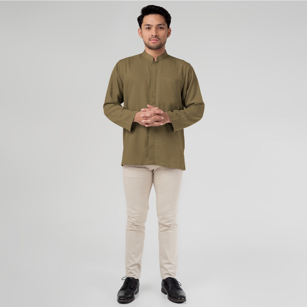 Benhill Kemeja Koko Pria "Tenun Sultan" Cotton Dobby Lengan Panjang Walnut 29928-29-36E09