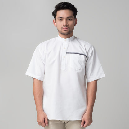 Benhill Kemeja Pria Koko Qurta Lengan Pendek Putih 29952-3211H