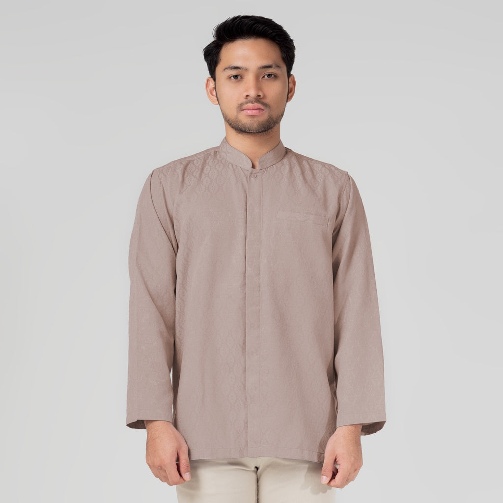 Benhill Kemeja Koko Pria "Tenun Sultan" Cotton Dobby Lengan Panjang Latte 29243-44-36509