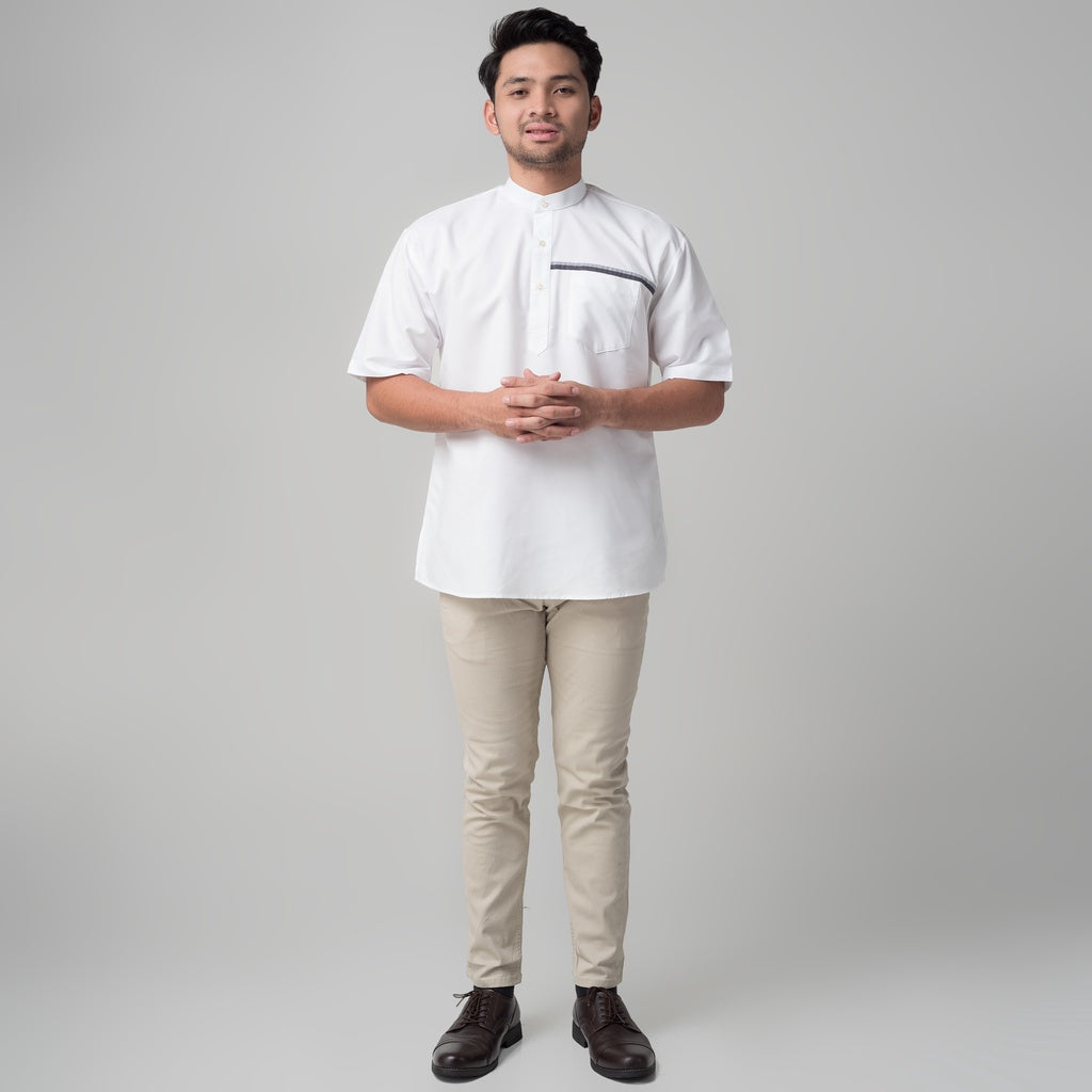 Benhill Kemeja Pria Koko Qurta Lengan Pendek Putih 29952-3211H