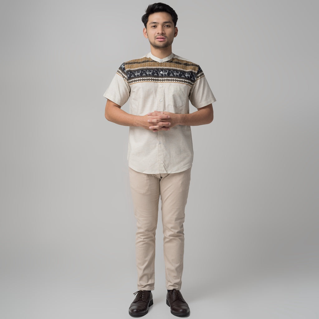 Benhill Kemeja Koko Pria Cotton Printing Lengan Pendek Cream 29811-46910